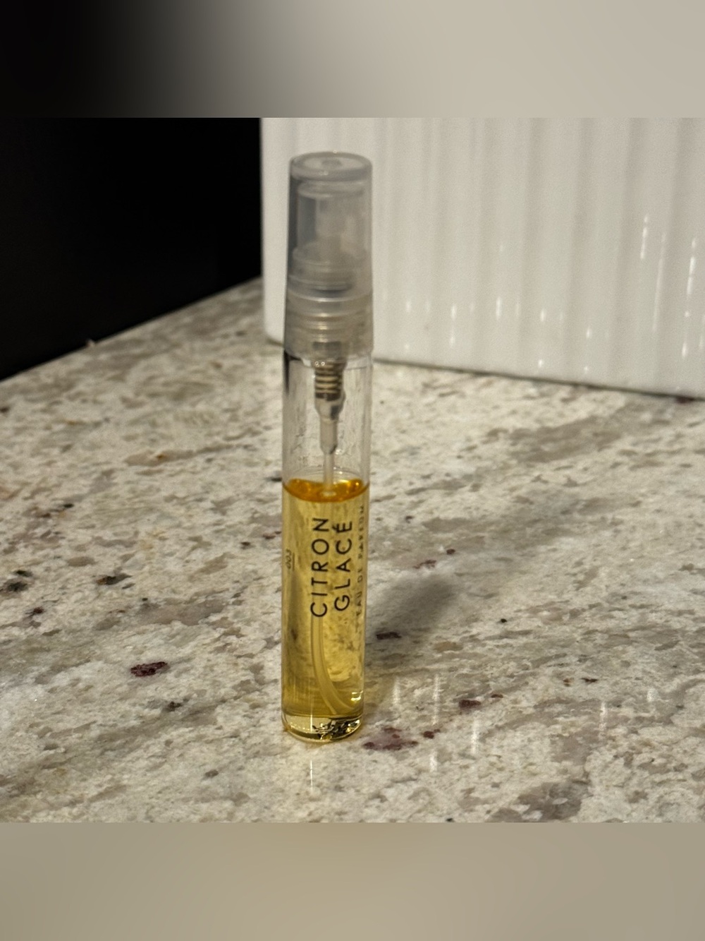 LE MONDE GOURMAND Citron Glacé Travel Fragrance Spray